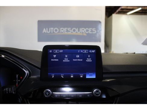 Used 2025 Ford Escape ST-Line image 32