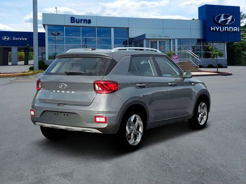 New 2026 Hyundai Venue SEL image 7