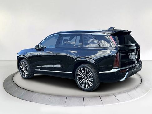 New 2026 Cadillac Vistiq Premium Luxury image 3