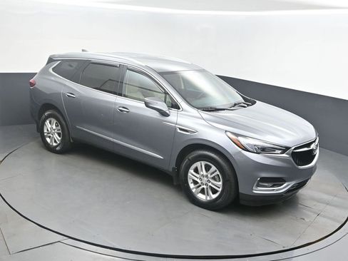 Used 2018 Buick Enclave Essence image 37