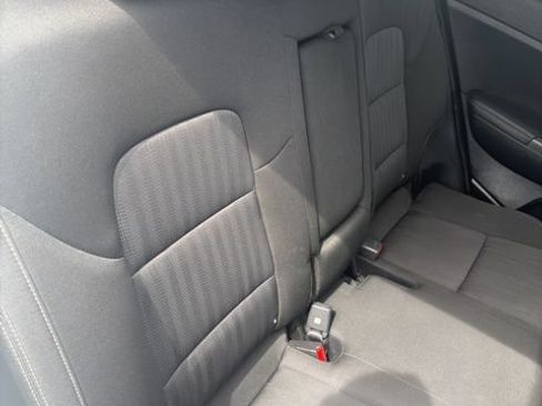 Used 2021 Kia Sportage LX AWD/4WD image 24
