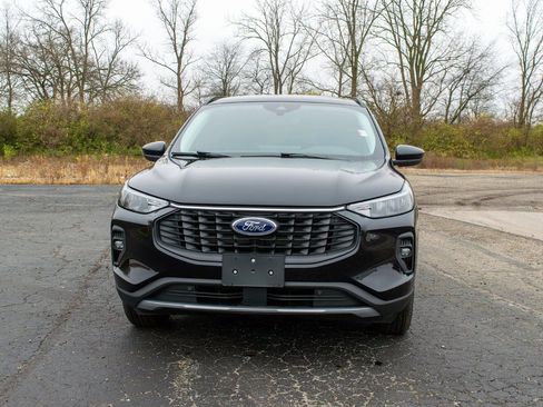 Used 2024 Ford Escape Base image 13