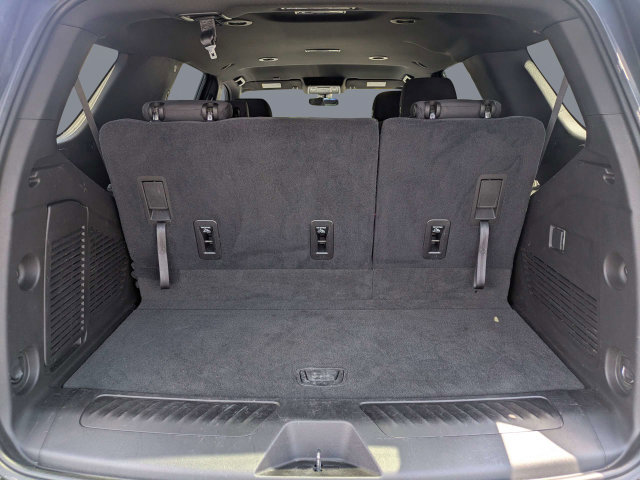 Used 2022 Chevrolet Tahoe LS RWD image 12