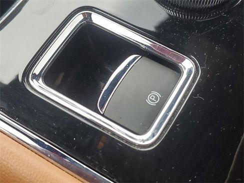 Used 2023 Lincoln Aviator Black Label w/ Dynamic Handling Package image 35