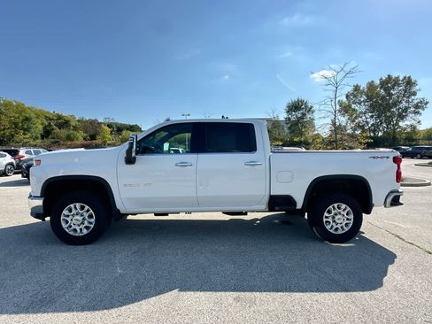 Used 2022 Chevrolet Silverado 3500 LTZ w/ Snow Plow Prep/Camper Package image 10