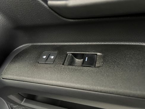 Used 2025 Toyota 4Runner SR5 image 26