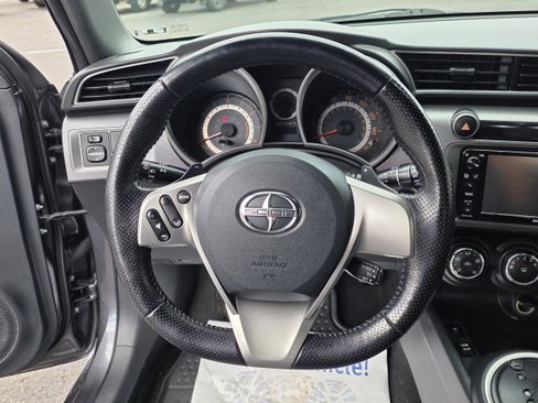 Used 2016 Scion tC FWD image 18