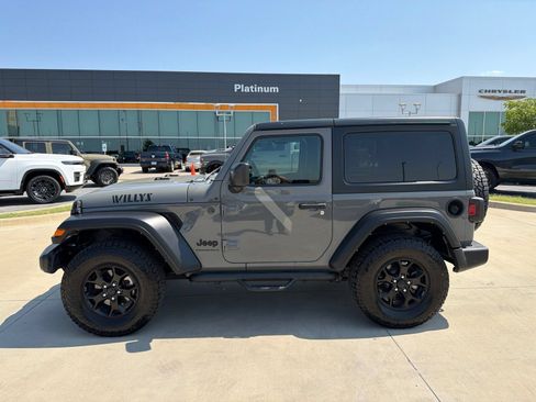 Used 2023 Jeep Wrangler Sport AWD/4WD image 2