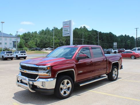 Used 2017 Chevrolet Silverado 1500 LT w/ Texas Edition RWD image 1
