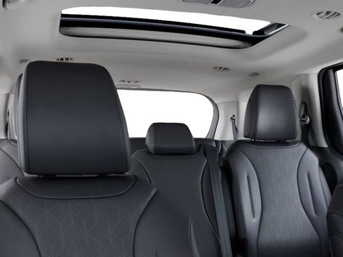 New 2026 Kia Carnival SX w/ SX Dark Edition Package image 27