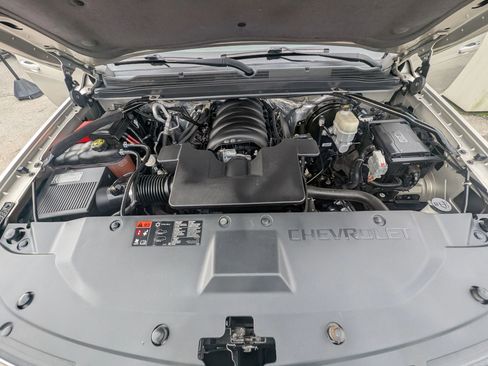 Used 2015 Chevrolet Tahoe LTZ image 12