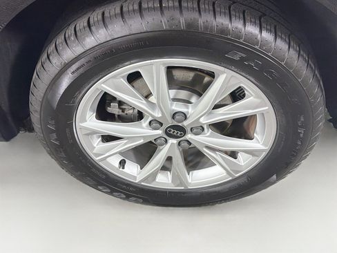 Used 2025 Audi Q3 2.0T Premium AWD/4WD image 11