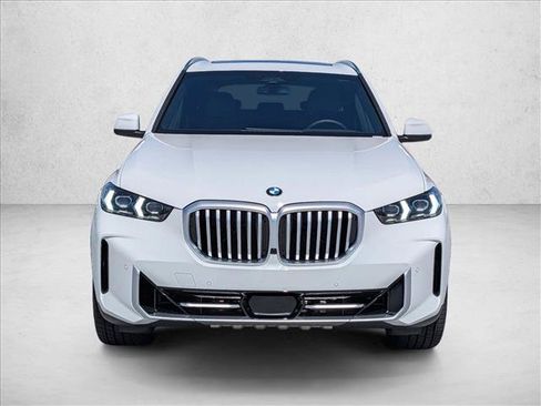 New 2026 BMW X5 xDrive40i w/ Off-Road Package AWD/4WD image 6