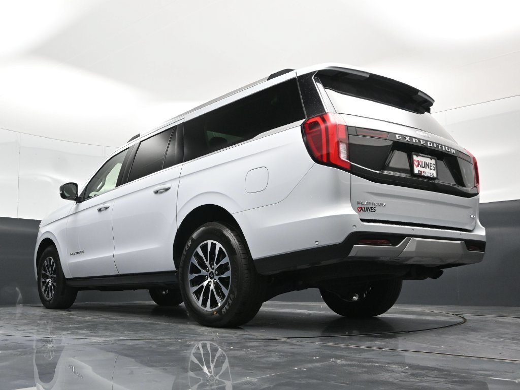 Used 2025 Ford Expedition Max Platinum AWD/4WD image 64