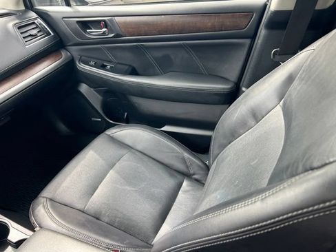 Used 2018 Subaru Outback 2.5i Limited AWD/4WD image 14