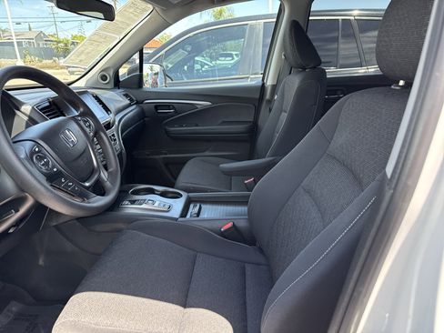 Certified 2023 Honda Ridgeline Sport image 15