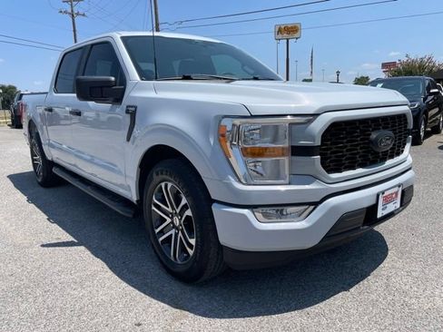 Used 2022 Ford F150 XL w/ STX Appearance Package RWD image 3
