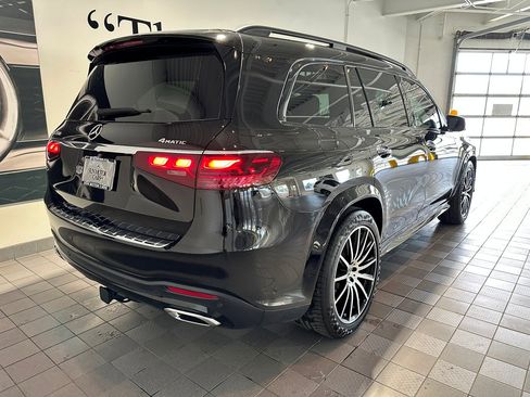 Certified 2025 Mercedes-Benz GLS 450 4MATIC image 4