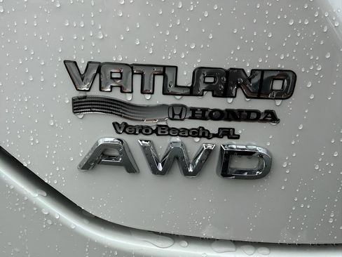 Certified 2025 Honda Pilot EX-L image 40