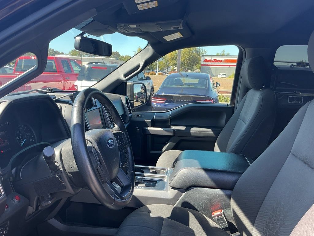 Used 2019 Ford F150 XLT w/ Equipment Group 302A Luxury AWD/4WD image 7