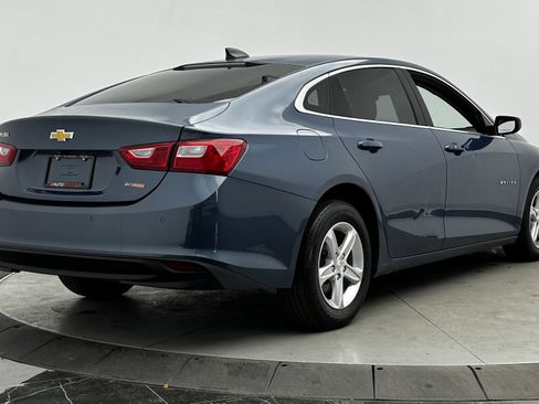 Used 2024 Chevrolet Malibu LS image 7