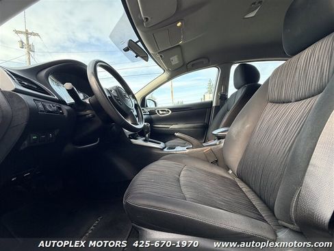 Used 2018 Nissan Sentra SV image 10