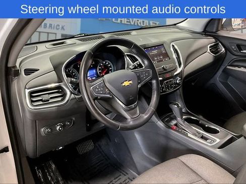 Used 2020 Chevrolet Equinox LT AWD/4WD image 18