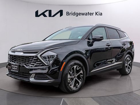 Certified 2024 Kia Sportage EX AWD/4WD image 3