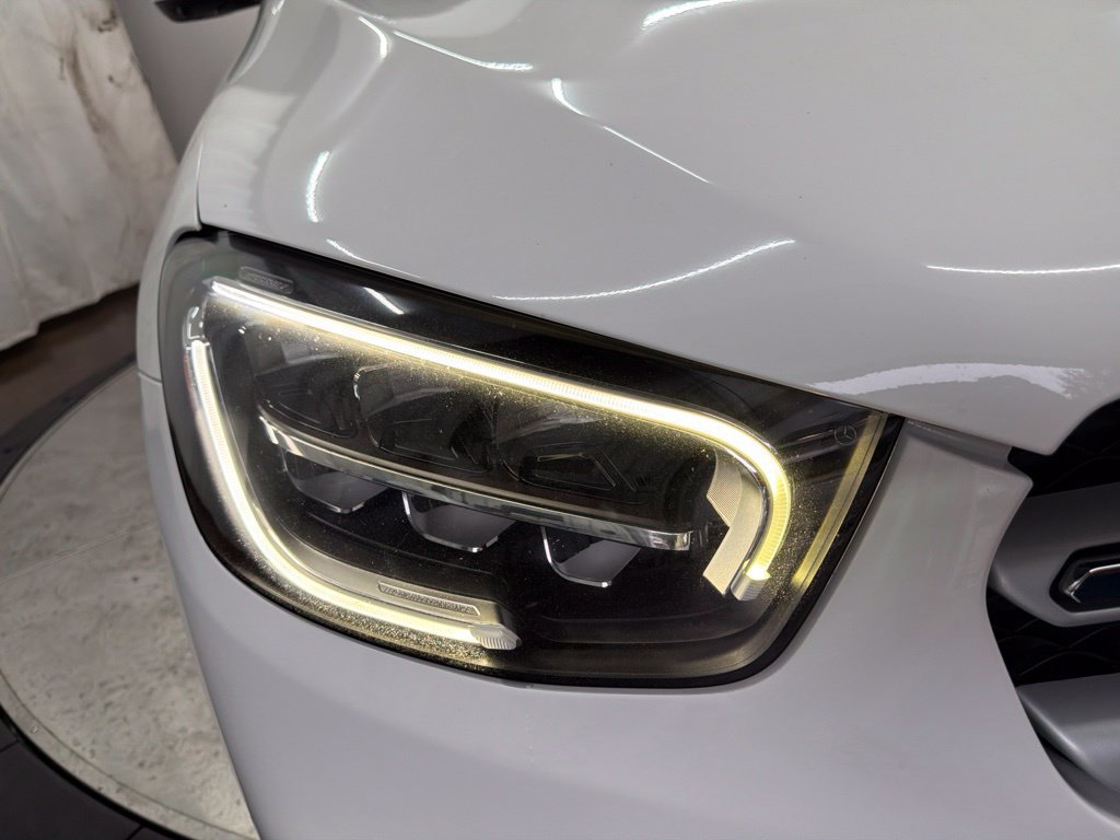 Used 2020 Mercedes-Benz GLC 300 4MATIC image 11
