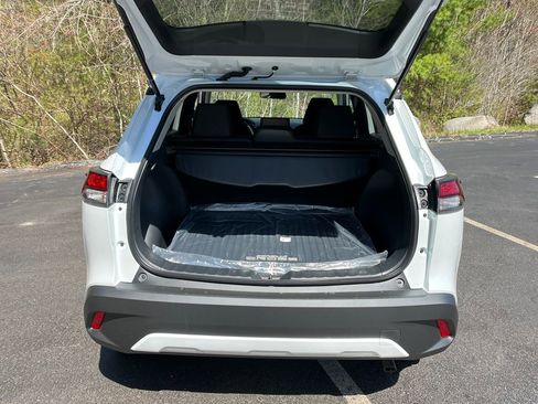 New 2026 Toyota Corolla Cross LE w/ Moonroof Package AWD/4WD image 24