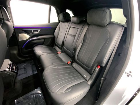 Certified 2023 Mercedes-Benz EQS 580 4MATIC SUV image 18