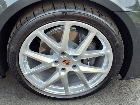 New 2025 Porsche Panamera 4 image 31