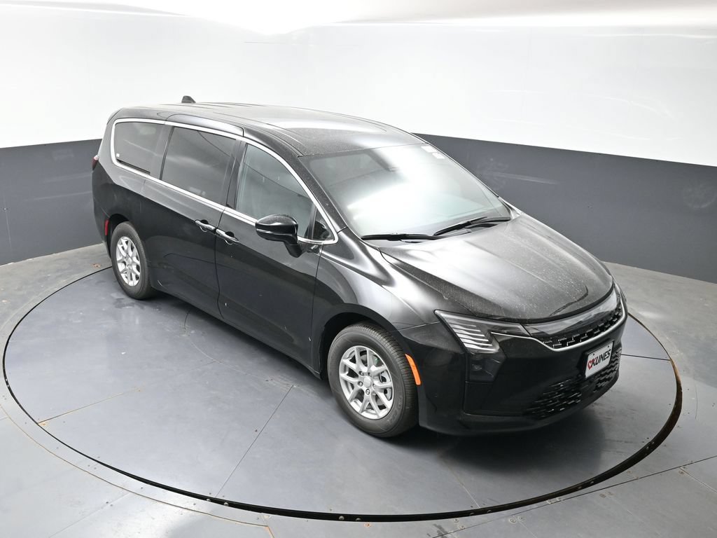 New 2027 Chrysler Pacifica Select w/ Family Tech Group FWD image 33
