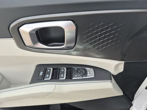 New 2026 Kia Sorento S image 7