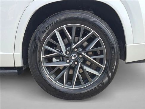 Certified 2026 Lexus TX 350 FWD w/ Technology Package image 24