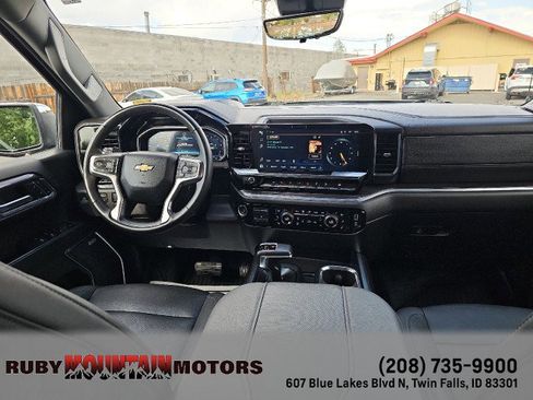 Used 2024 Chevrolet Silverado 1500 LTZ w/ Technology Package AWD/4WD image 39