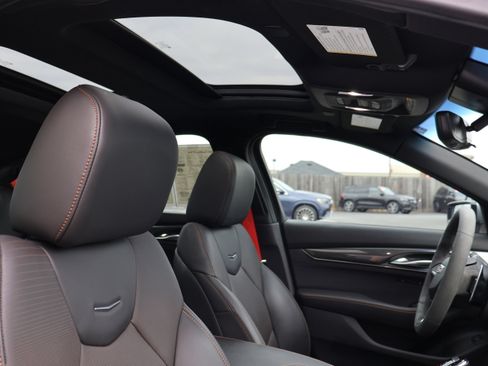 Used 2024 Cadillac CT5 V w/ Premium Package image 26