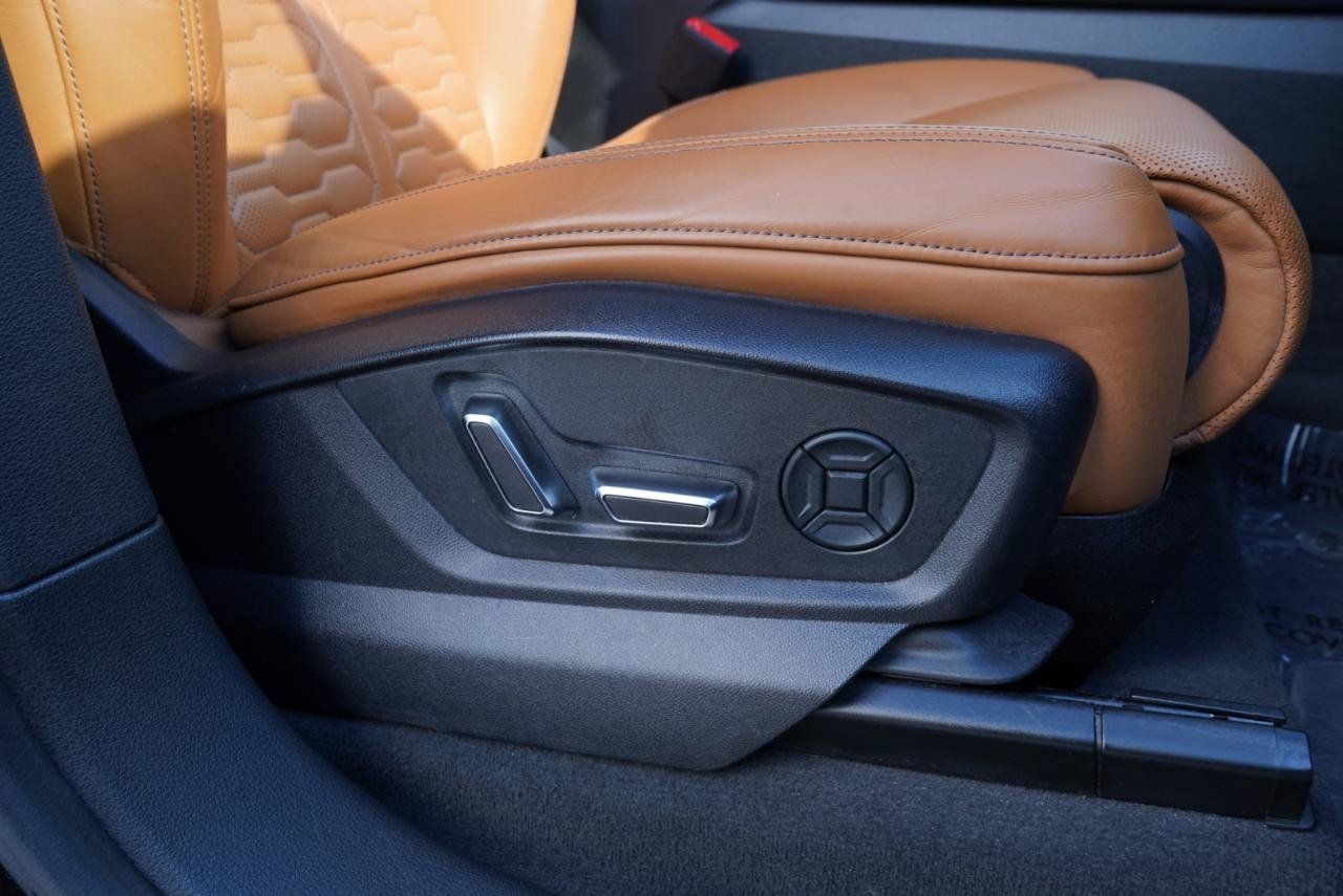Used 2023 Audi RS Q8 AWD/4WD image 69