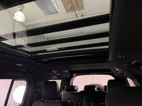 New 2026 Land Rover Defender 130 X-Dynamic SE image 41