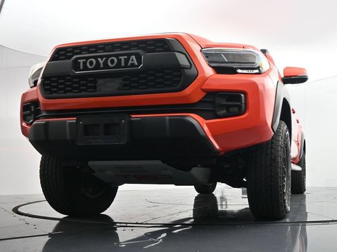 Used 2023 Toyota Tacoma TRD Pro AWD/4WD image 19