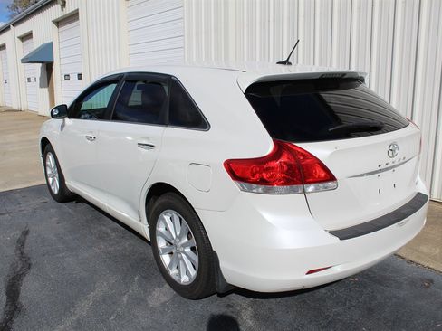 Used 2012 Toyota Venza XLE image 4