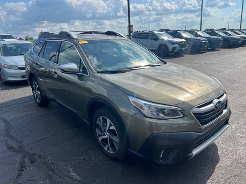 Used 2021 Subaru Outback Touring AWD/4WD image 2