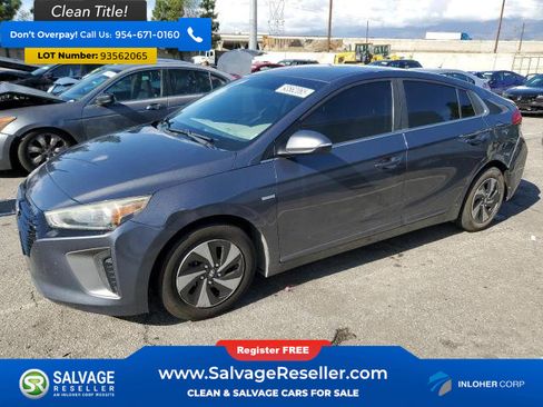 Used 2018 Hyundai Ioniq SEL image 1
