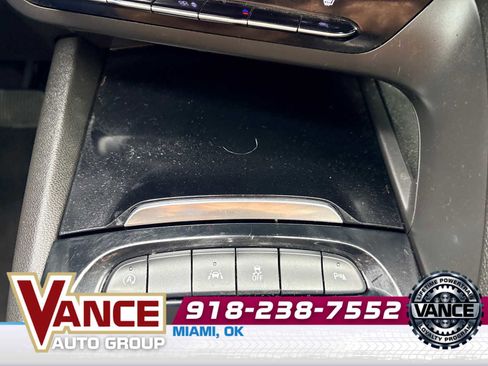 Used 2021 Buick Envision Essence w/ Technology Package I image 24