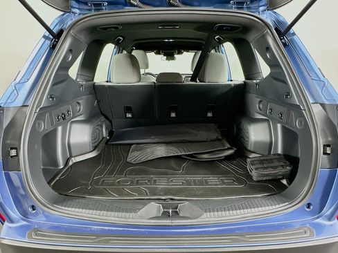 Used 2025 Subaru Forester AWD/4WD image 26