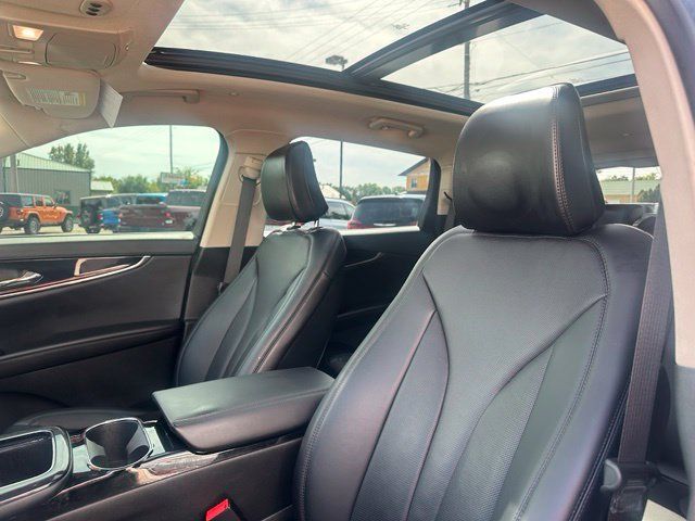 Used 2023 Lincoln Nautilus Reserve w/ Equipment Group 201A AWD/4WD image 27