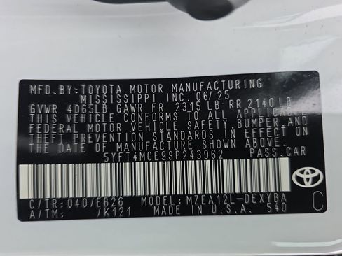 Used 2025 Toyota Corolla XSE image 34