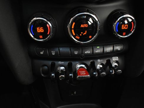Used 2022 MINI Cooper S FWD image 25