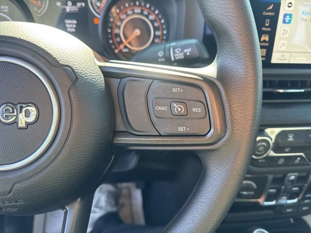 New 2026 Jeep Gladiator Sport AWD/4WD image 19