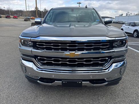 Used 2017 Chevrolet Silverado 1500 LTZ w/ Sport Package image 8